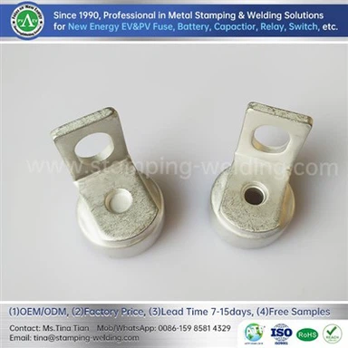 Metalliset päädyt putkeen